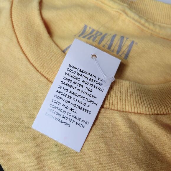 NEW NIRVANA M MEDIUM YELLOW SHORT SLEEVE COTTON TSHIRT NWT - Picture 4 of 6